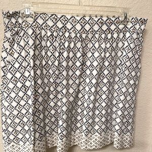Loft, Large skirt